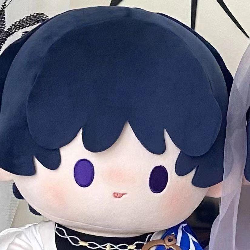 

Плюшевая кукла Скарамучча из Genshin Impact 40 см - Милая, со сменной одеждой, в сидячей позе. 40cm