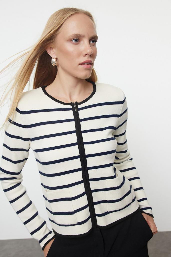 Women's Fashionable Stylish Cardigan Ecru Wide Fit Soft Textured Jacket Look Knitwear Cardigan