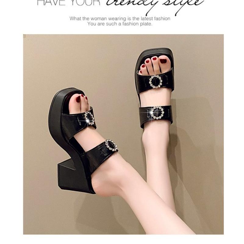 

Модные летние элегантные женские шлепанцы на высоком каблуке 2025 Новые туфли на толстом каблуке Простые модные водонепроницаемые сандалии на платформе из мягкой кожи 35 чёрный