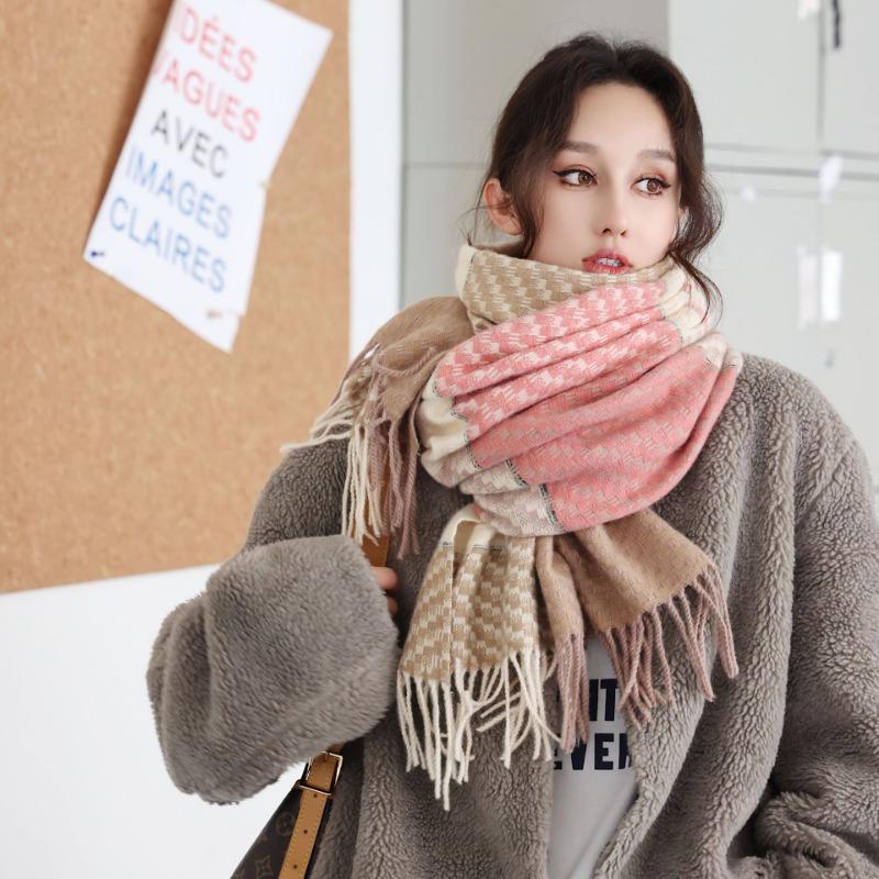 Versatile core-spun yarn plaid shawl women's high-end fringed scarf fashionable thickened warm scarf