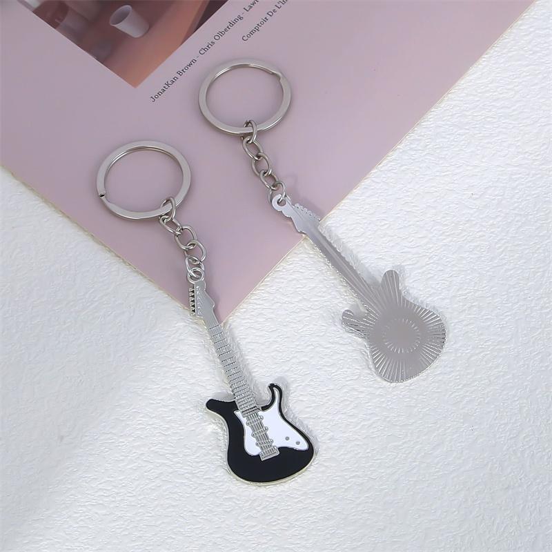 Creative Versatile Guitar Keychain For Men Women Cool Exquisite Guitar Pendant Keychain Jewelry Accessories Gifts