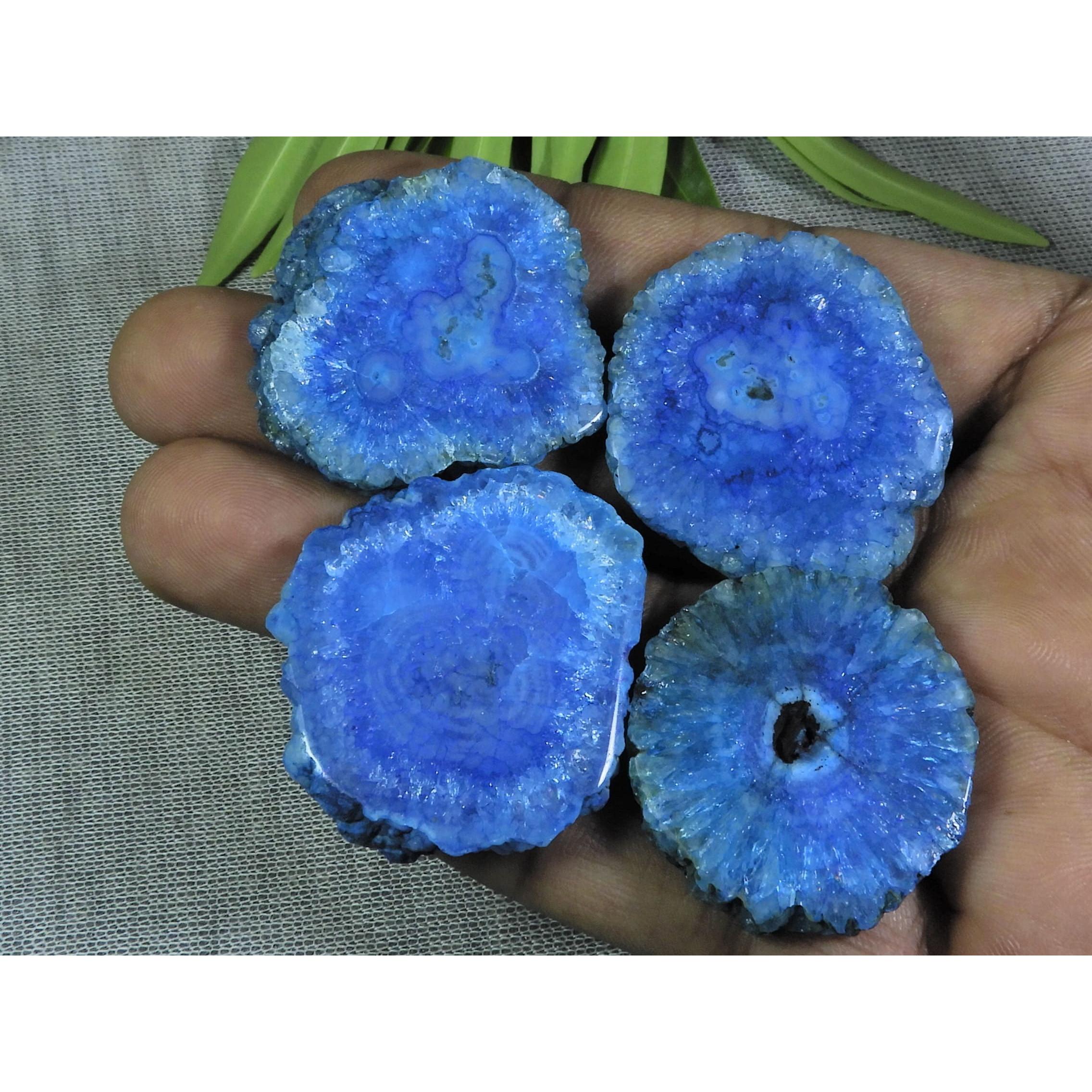 

225Cts. Окрашенный солнечный друзовый агат 4 шт. Кристалл Лот рассыпных драгоценных камней 32X32-35X33 мм A-236