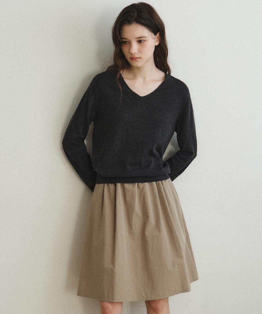 Wednesday Oasis For Woman Soft Lean V-Neck Knit_Charcoal(Wc26Kn13)