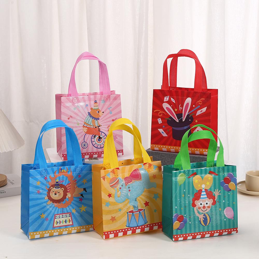 Children's Cartoon Amusement Park Tote Bag - Waterproof, Non-Woven Gift Bag