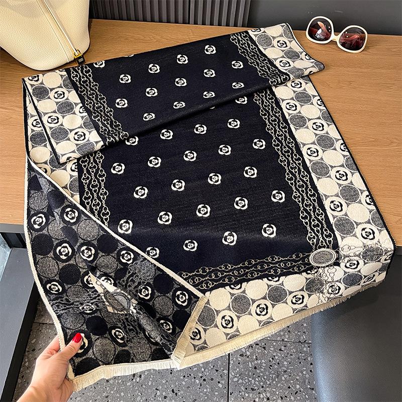 

Имитация кашемирового шарфа, девичий стиль, простой принт камелии, двусторонний, мягкий, дышащий, с ощущением высокого качества 185cm чёрный