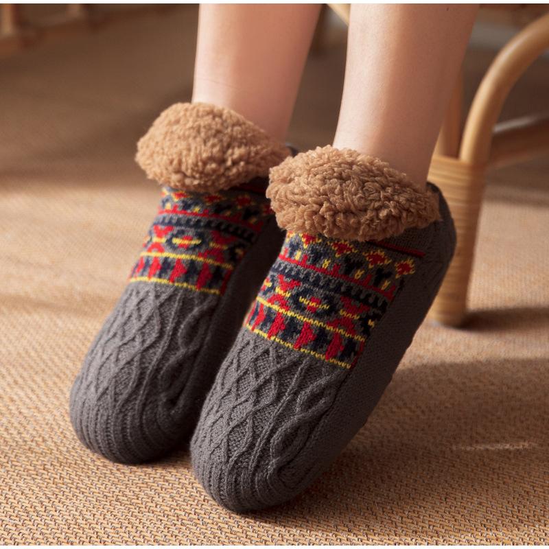 Autumn and Winter Home Warm Women Floor Socks Sleep Carpet Non-slip Snow Socks