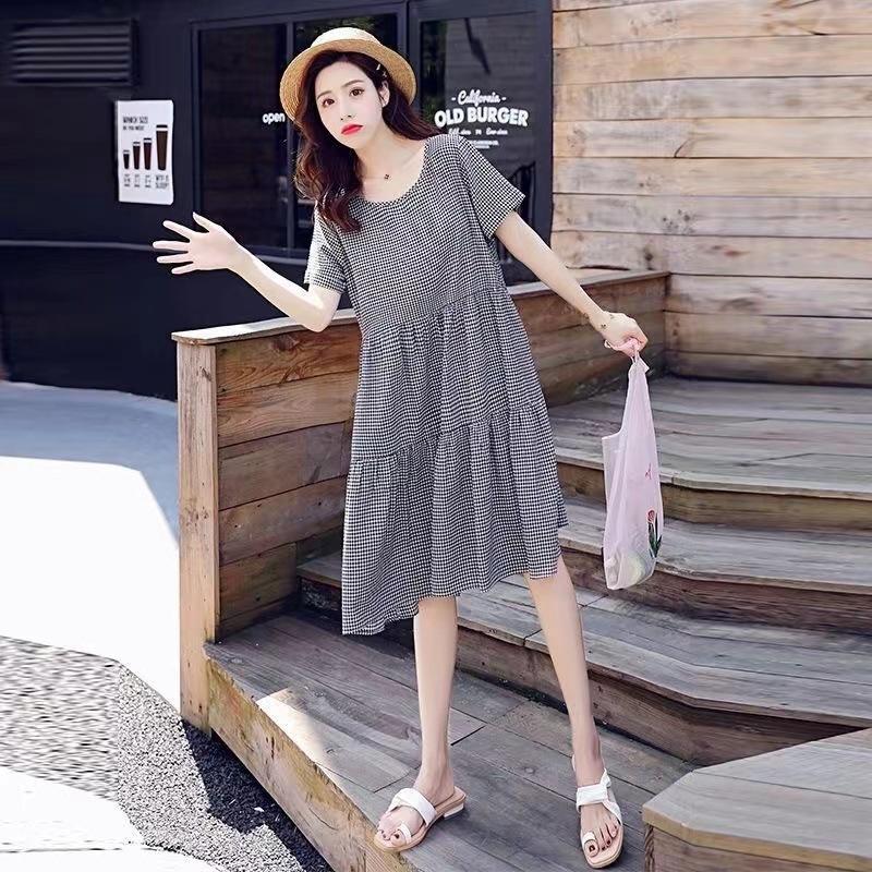 Maternity Clothing Summer New Medium and Long Two-color Round Neck Plaid Skirt Loose and Thin Belly-covering A-word Dress