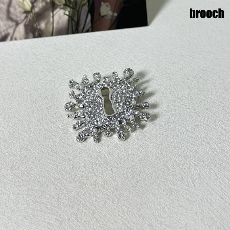 

Convertible Necklace & Sweater Brooch for Women | Boho Vacation Jewelry Gift with Chain