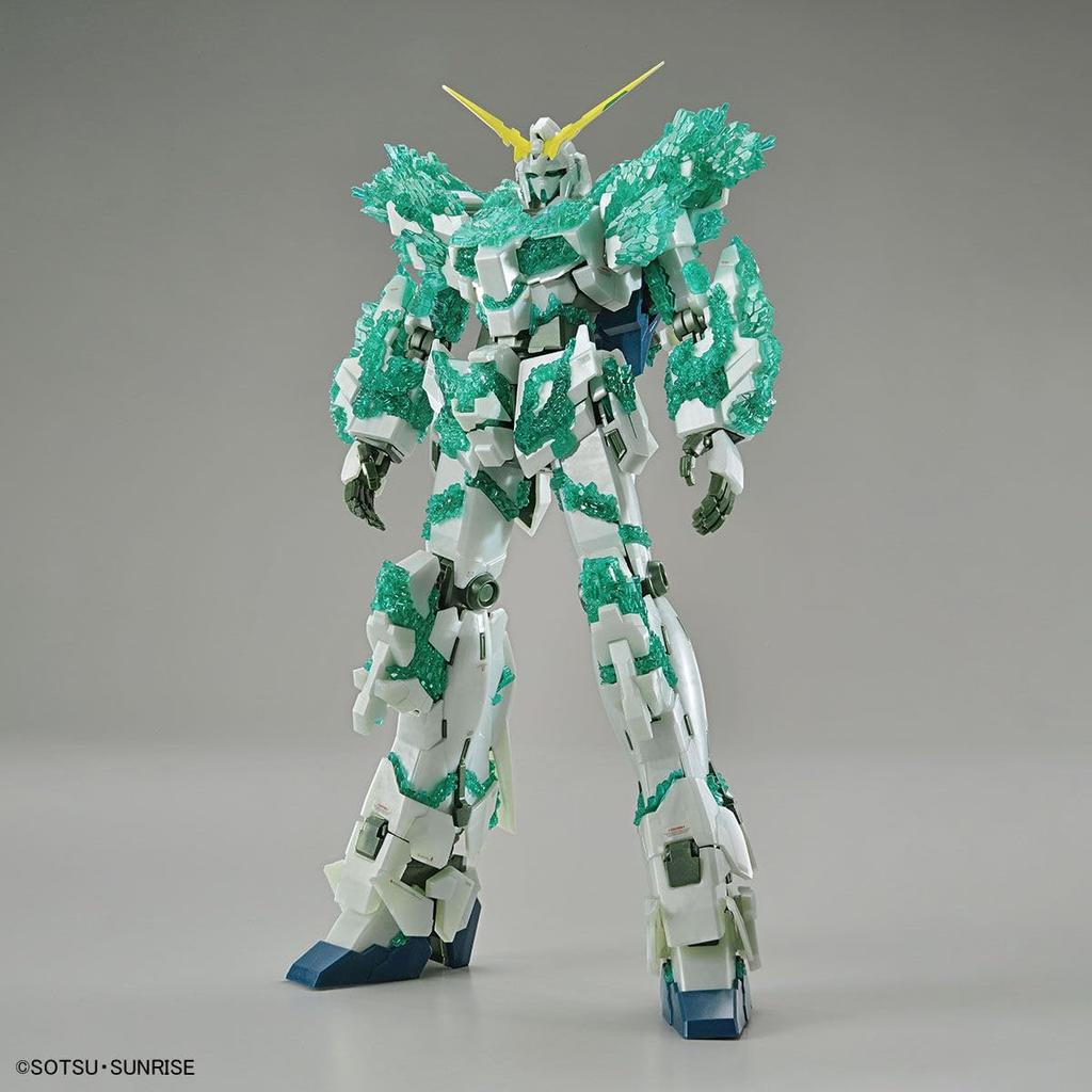 Base Limited Unicorn of Mobile Suit Unicorn Plastic Model [MG] 1/100 (Crystal Light) [Unicorn]