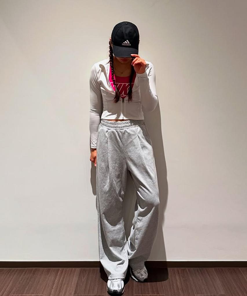 Leijibi [Summer] One-Pleat Wide Fit Fresh Sweatpants M (2 Colors)
