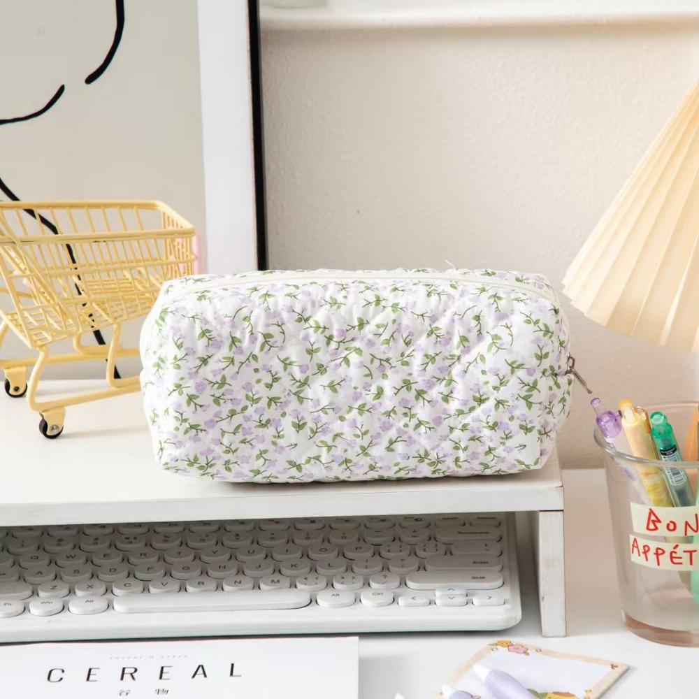 Polyester Pencil Case Large Capacity Storage Bag New Floral Quilted Pen Bag  Daily Stationery