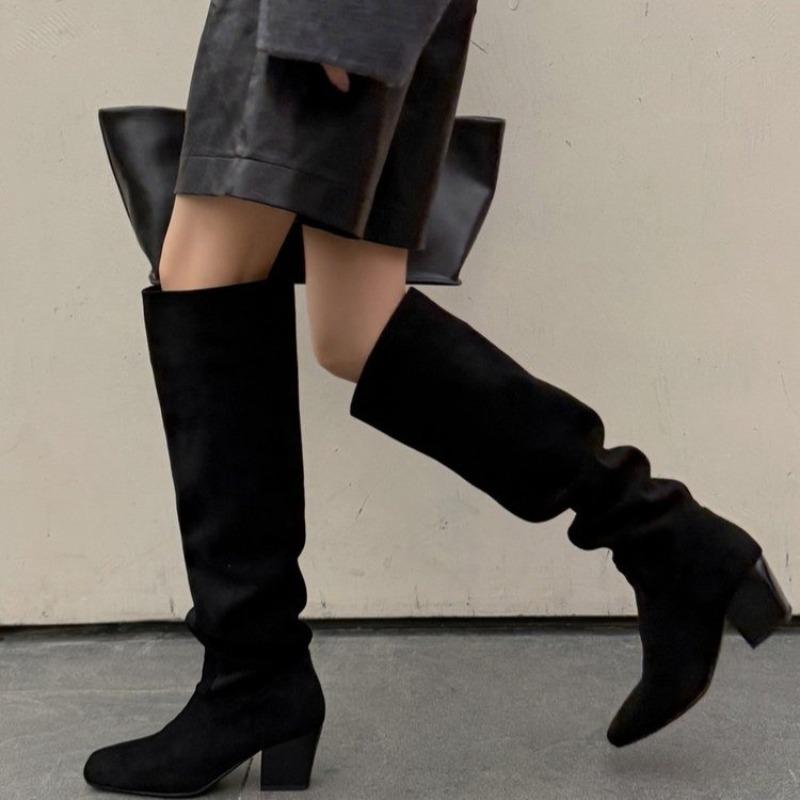 

Жіночі Чоботи Гостроносі На високих підборах Хакі Чорні Чоботи-панчохи Жіночі Нові Чоботи-лицарі з високою халявою Високоякісні Модні Замшеві Чоботи 38 чорний
