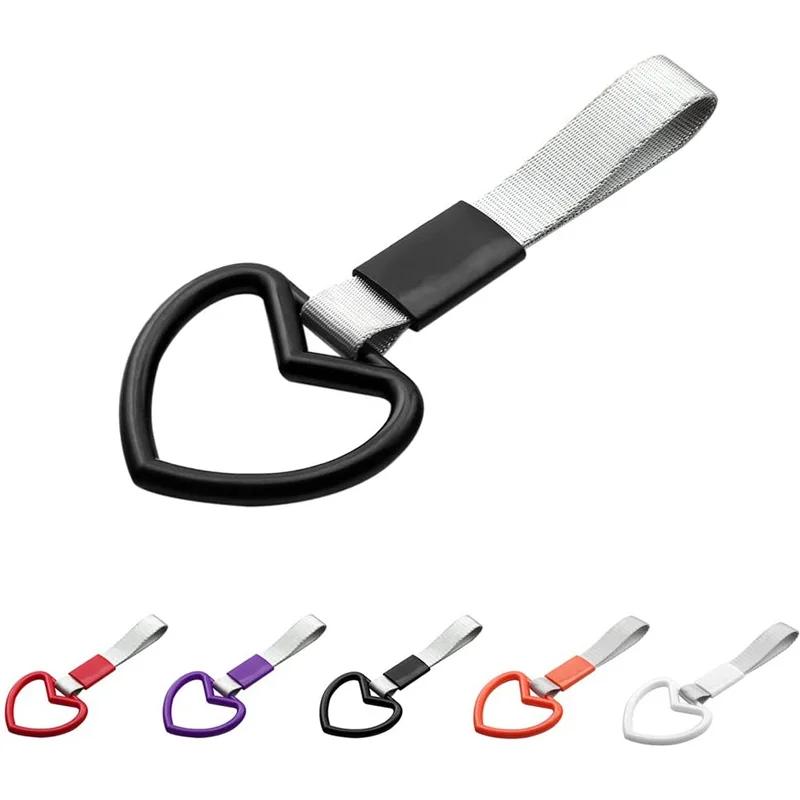 Cute Ring Heart Auto Bus Strap Plastic Charm Strap Car Tow Ring Heart Subway Handle Strap Car Accessories 1pc