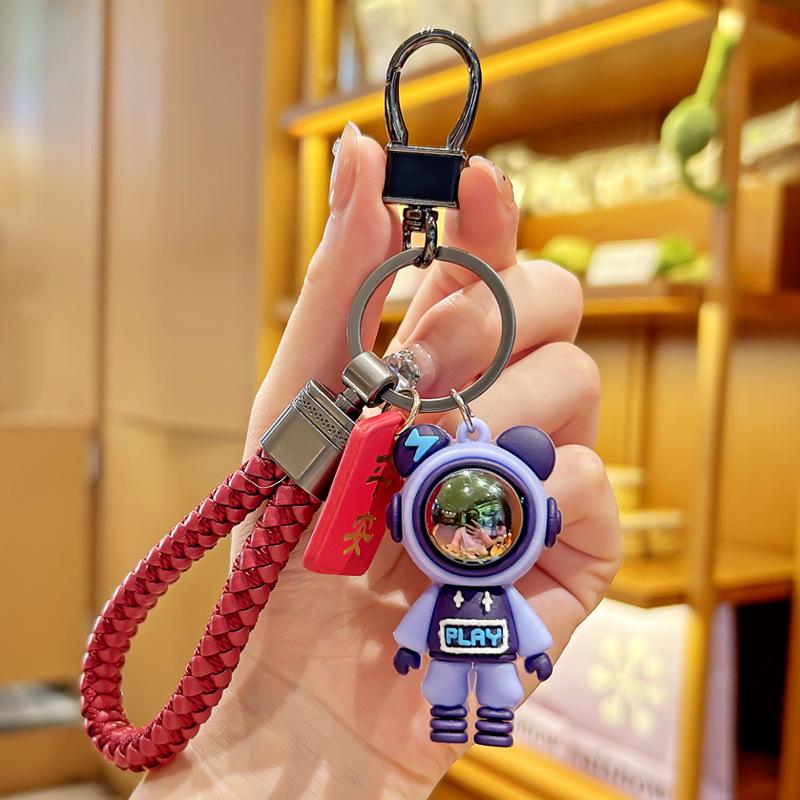 2025 Trendy Lightning Bear Keychain: Creative & Exquisite Key Ring for Men, Women, Couples