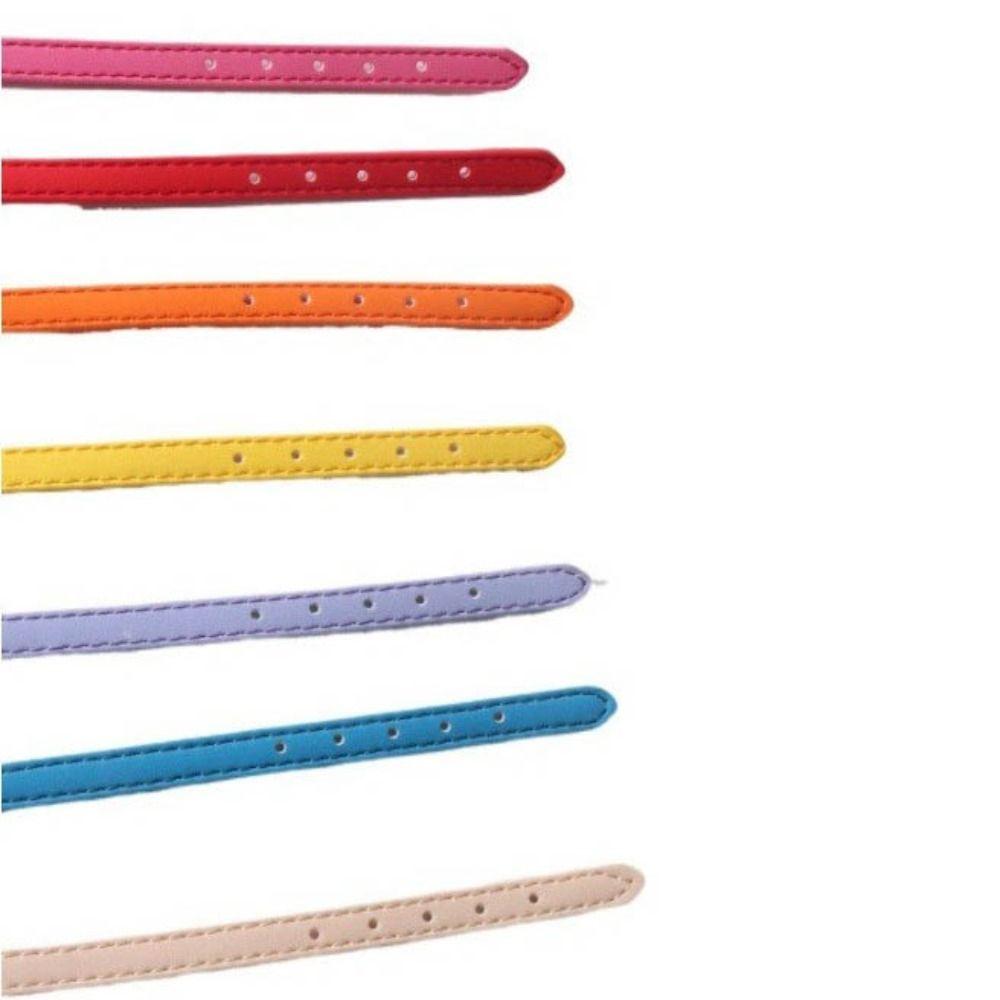Kleines Katzenhalsband Elastisches Gurtband Macaron-Farbe Haustierhalsband Verstellbar mit Glöckchen PU-Lederhalsband für Welpen und Katzen