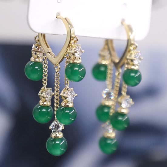 1 Pair Ladies Earrings Eye-catching Fine Workmanship Tassel Golden Plated Delicate Polishing Dress Up Vibrant Color Green Simulated Emerald Earrings