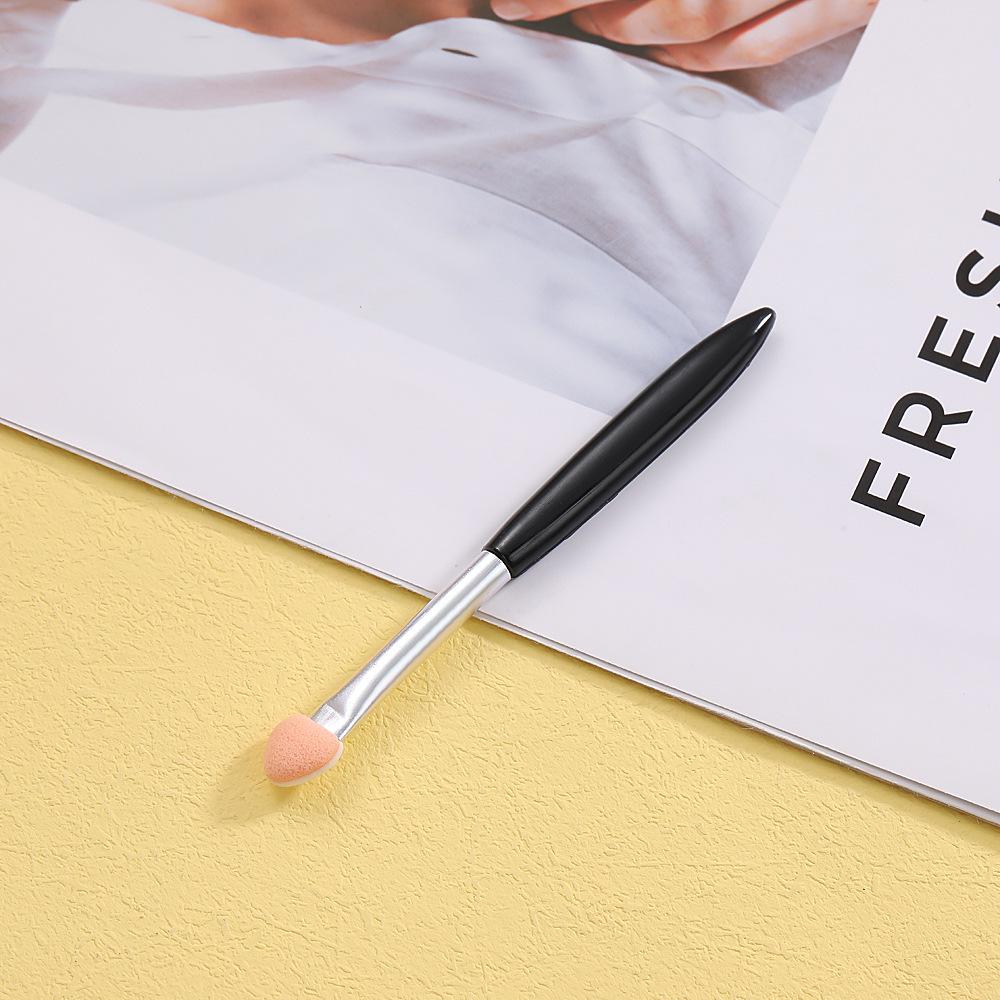 

Кисть для растушевки теней и нейл-арта с латексным спонжем с одной стороны