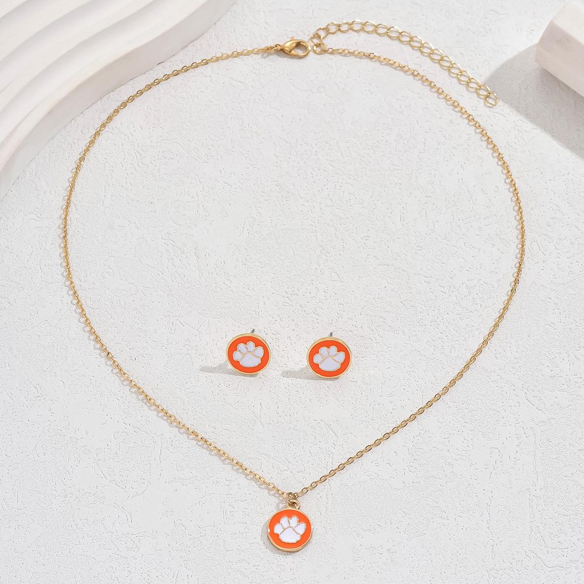 

2025 новый модный комплект ожерелий и сережек с принтом лапы собаки и маслом, универсальный дизайн, цепочка на ключицу