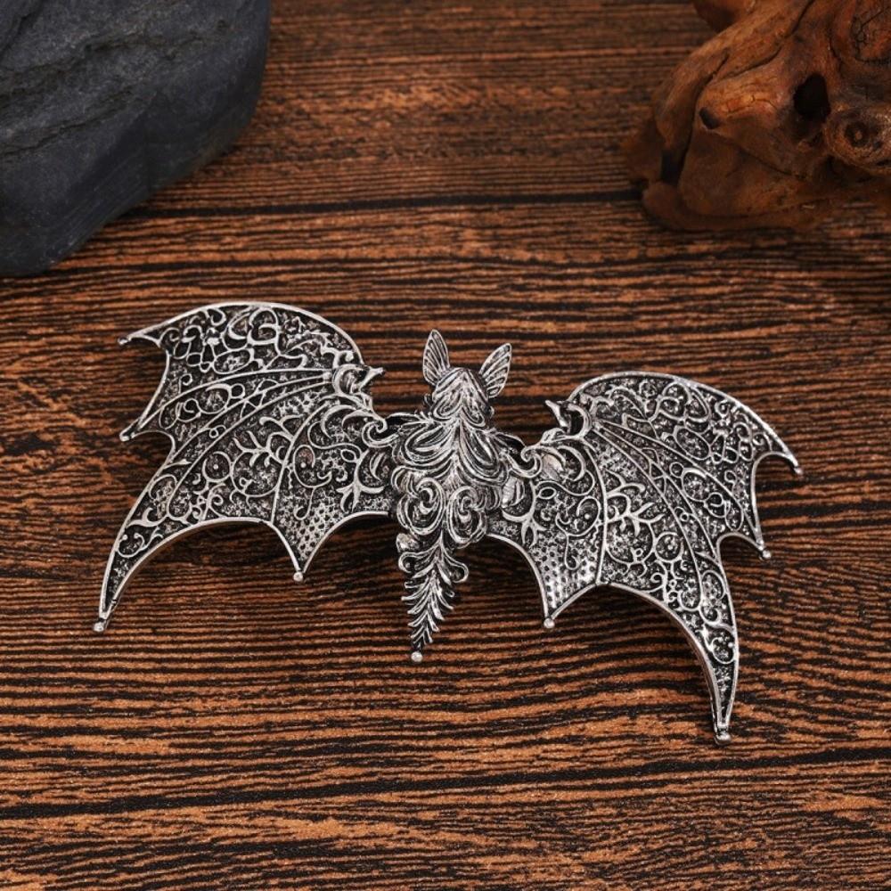 Hollow Pattern Bat Spring Clip Gothic Style Hairpin Fashion Halloween Hair Clip Mother's Day