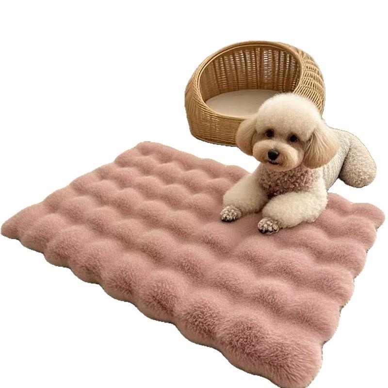 All-Season Universal Pet Lounging Mat & Cushion for Cats and Dogs