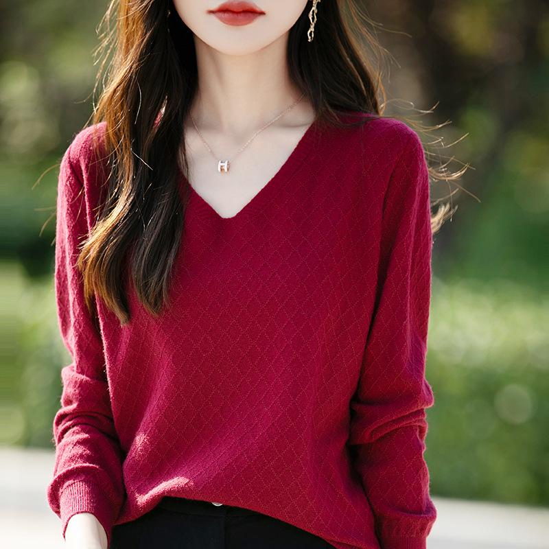Autumn and Winter Pullover Knitted Sweater Women's V-neck Slim Bottoming Shirt