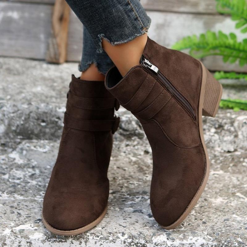 

Large size short boots autumn and winter new short Martin boots thick heel pointed suede middle heel pointed short boots women 47 темно-коричневого