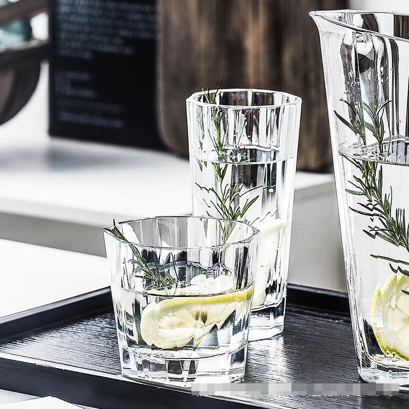 VAKADA Glass Cold Water Pitcher