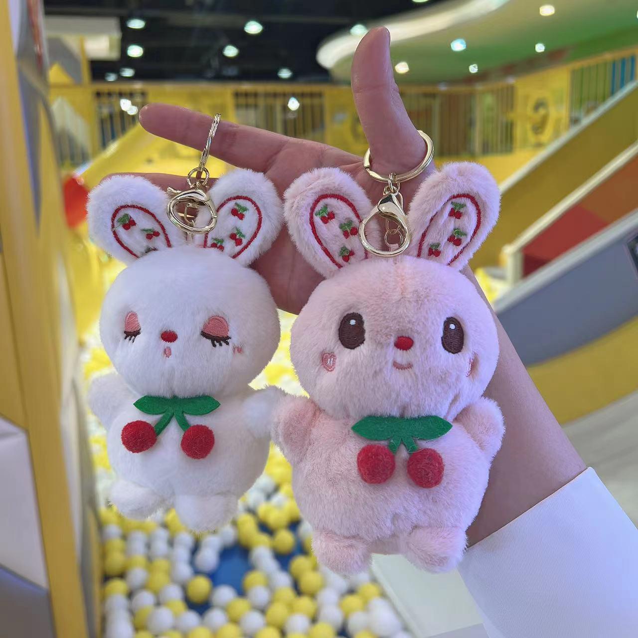 

Cute Cartoon Heart Rabbit Plush Keychain - Girly Backpack Pendant Doll for Girls Height 12 cm
