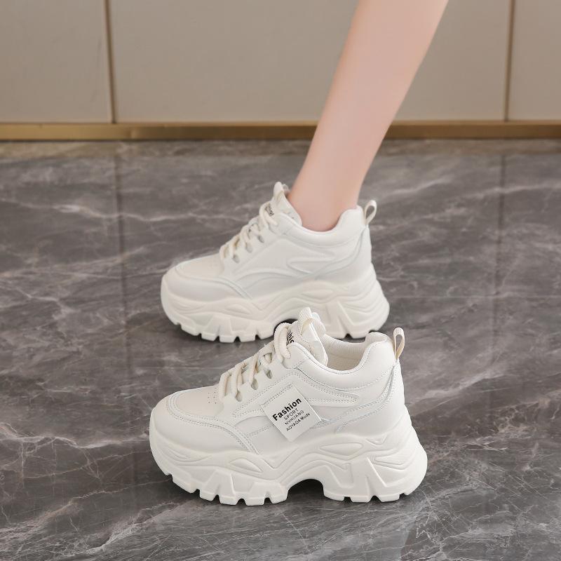 2025 New Spring Thick-soled Inner Height Increase Dad Shoes Women's Small Height Sports Shoes Versatile and Popular Women's Shoes