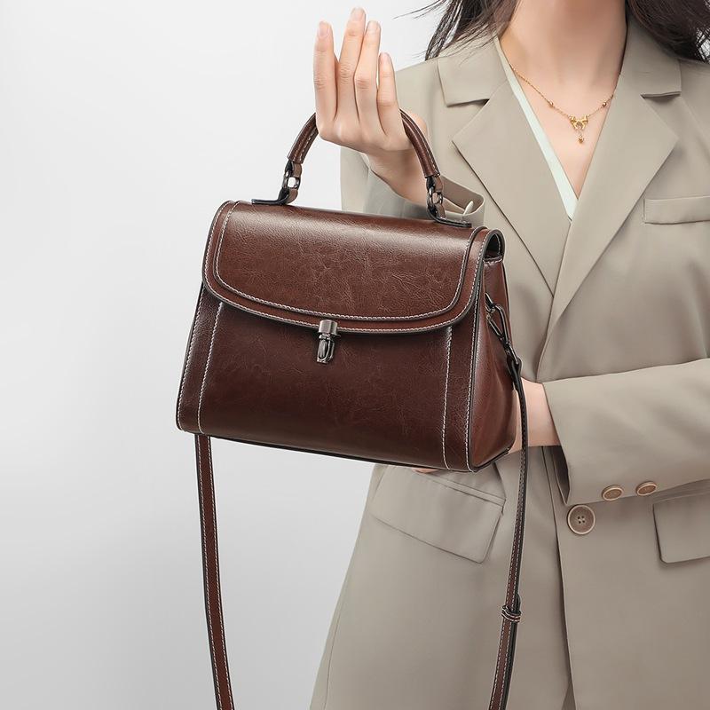 Handbag Women'S Bag Crossbody Bag Underarm Bag Leather Light Luxury Shoulder Bag Small Bag