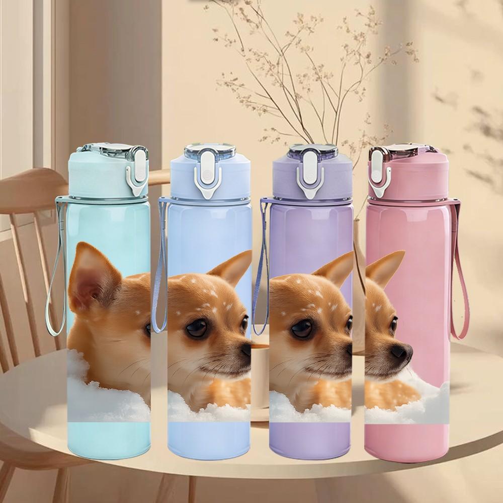 1PC Chihuahua Dog Looking Up 750ml Color Plastic Sports Water Bottle Leakproof Flip Straw Lid Suitable for Sports Office Home Use