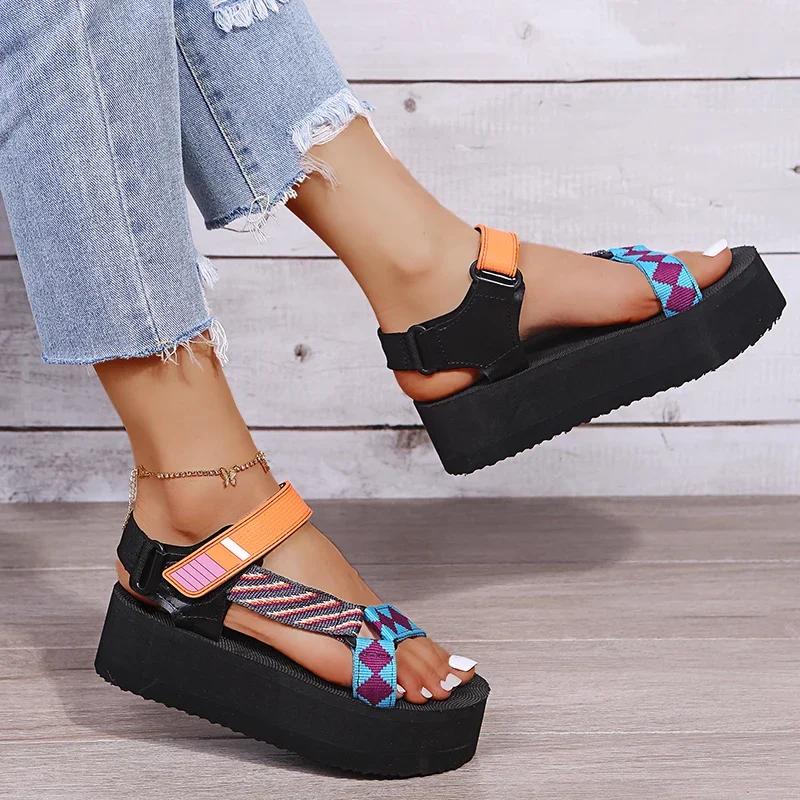 Fashion 2024 New Summer Women's Shallow Mouth Leaky Toe Platform Sandals Outdoor Simple Mixed Color Wedge Sandals Women's Sandalias