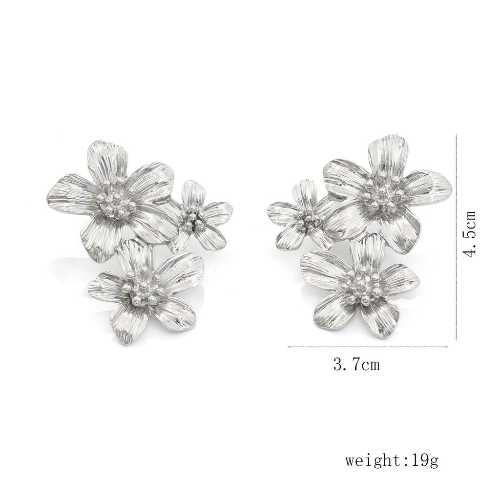 Fashion trend Metal wind flower earrings Simple high-end earrings Personality temperament Flower earrings