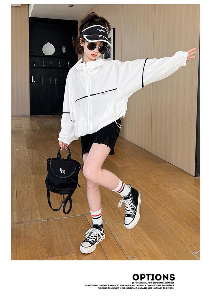 2026 New Stylish Girls' Hooded Sun Protection Jacket - Lightweight Summer Wear for Older Children