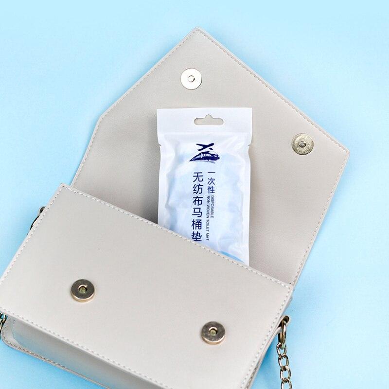 10 Pcs/set Disposable Toilet Pad Double-layer Thick Non-woven Toilet Set Cover Tourist Full Coverage Waterproof Toilet Cover