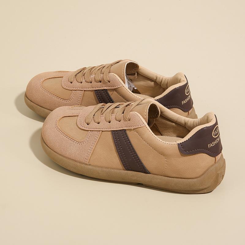 Autumn New Comfortable Board Shoes Women's Versatile Casual Sports Shoes Heightening Lace-up Round Head Casual Sports Shoes