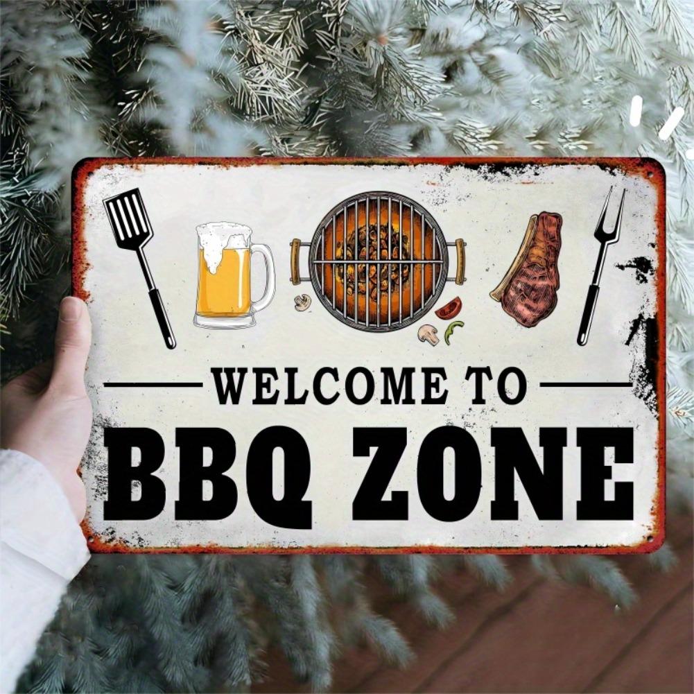 1 pz Placca Metallica Zona Barbecue Retrò – Latta Vintage da Parete con Illustrazione Grill Master, Perfetta per Decorazione Casa Interni ed Esterni