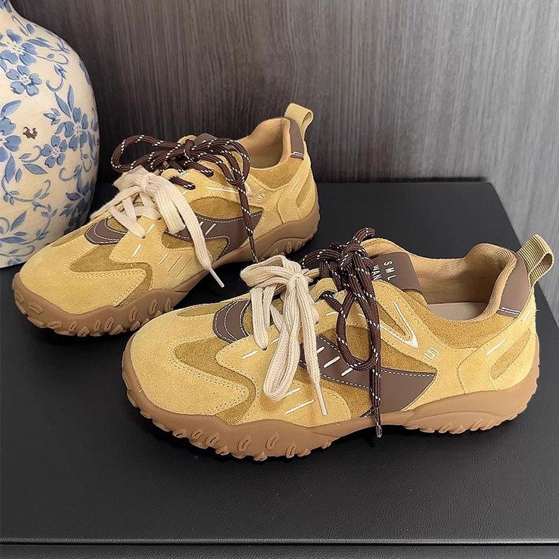 Tênis casuais esportivos versáteis de sola grossa com aumento interno, moda, novos de nicho retrô para treinamento moral feminino, primavera e outono