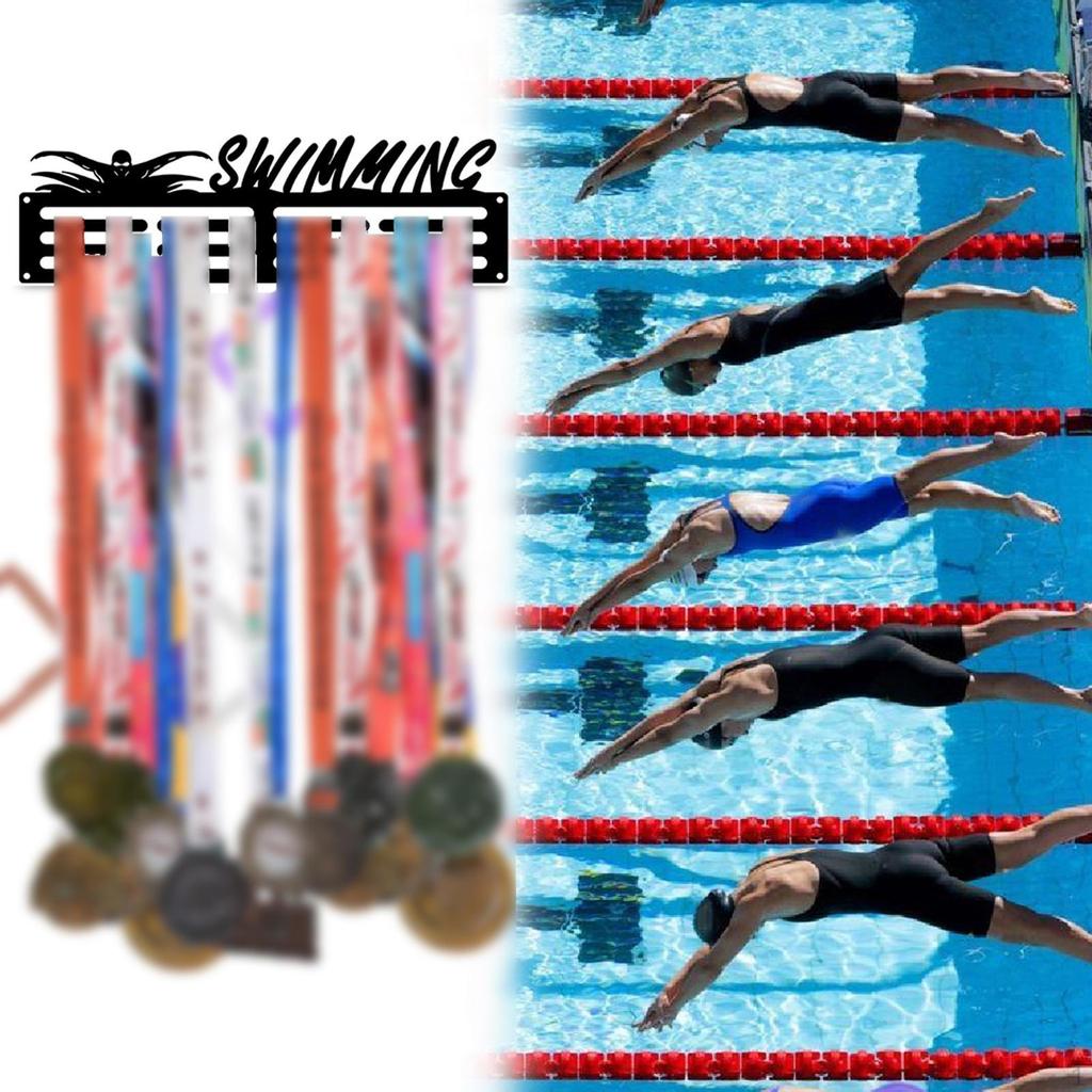 Monterad medaljutställning för sportentusiaster