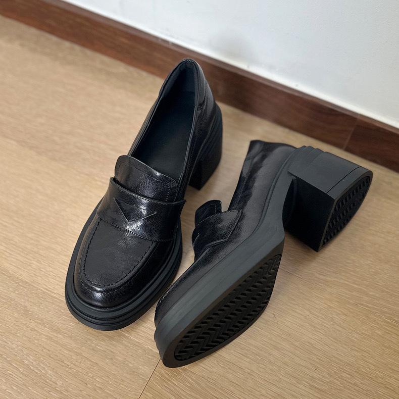 Thick Soled British Style Versatile Loafers for Women with Thick Heels  High Heels  and Height Increasing Small Leather Shoes