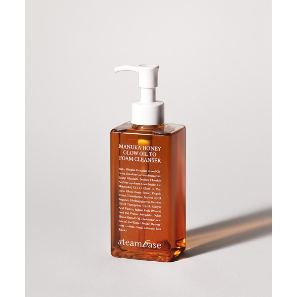 Очищающее средство Steambase Manuka Honey Glow Oil To Foam Cleanser 215 мл Manuka Honey Glow Oil to Foam Cleanser 215ml