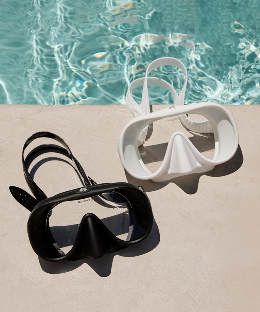 Seuwimeobaus Underwater Snorkel Mask