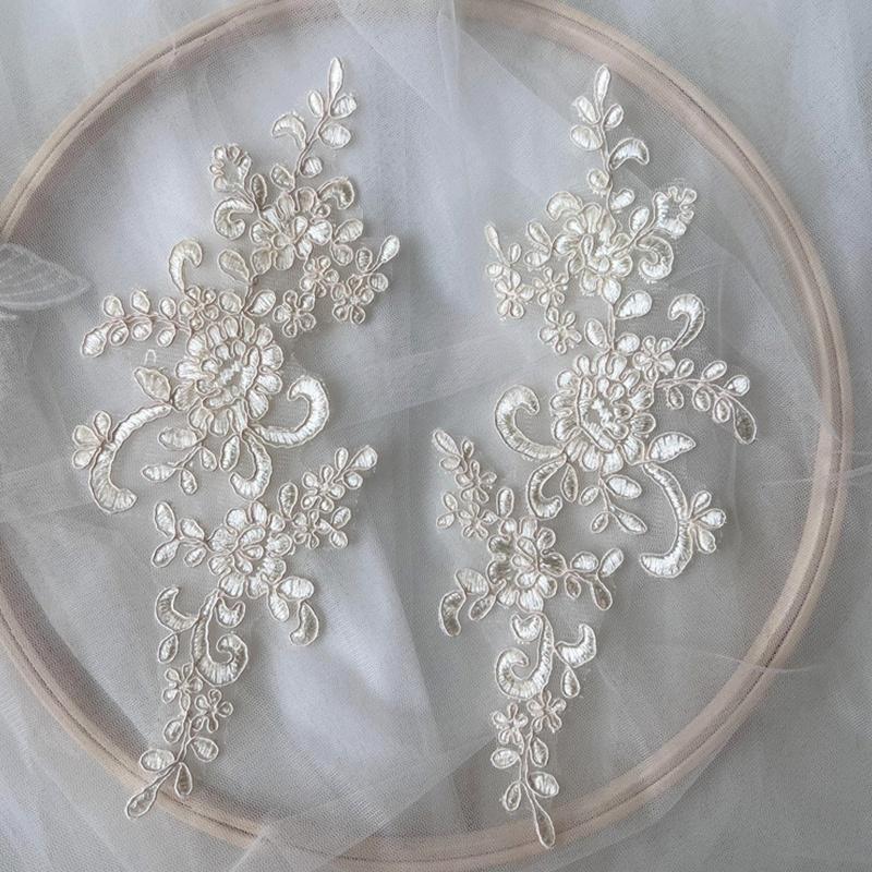 Lace Applique Sew on Patch Fabric 1Pair Embroidery Flower Exquisite Trim Patches Crafts Stickers Bag Gown Decoration Wholesale