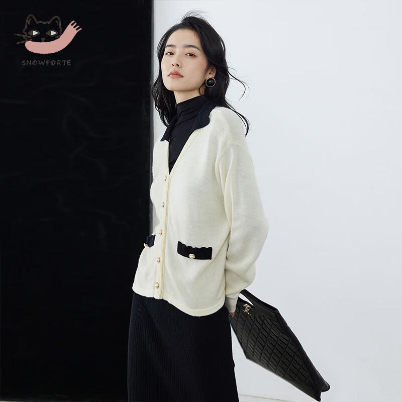 

Women s 100% Merino Wool V-Neck Cardigan S160/84A