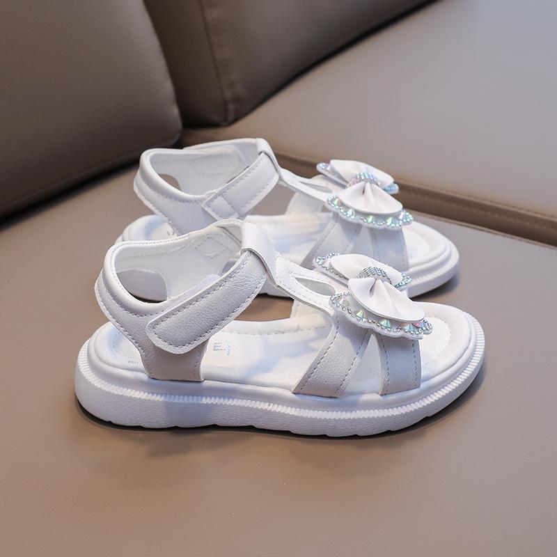 

Girls sandals 2025 summer new non-slip soft sole Velcro fashion bow bright diamond girls beach shoes tide Recommended foot length = inner length + 1cm білий