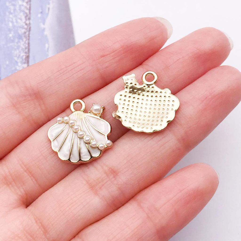 Alloy Pearl Inlaid Fishtail Charm for DIY Necklace, Bracelet & Earrings – Luxury Jewelry Accessory