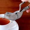 Creative Bird Shape Lemon Squeezers Juicer Household Stainless Steel 304 Portable Metal Citrus Lemon Tea Infuser Kitchen Gadget