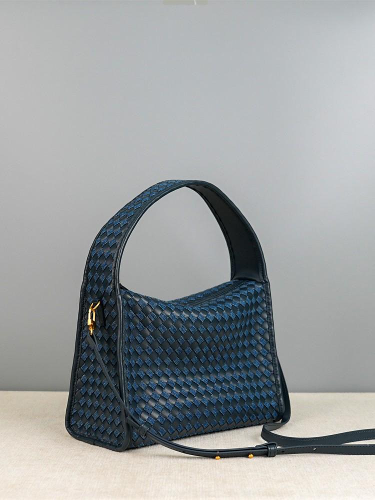 Women's 2026 Fashionable Woven Cowhide Shoulder Bag - Versatile & Simple Design