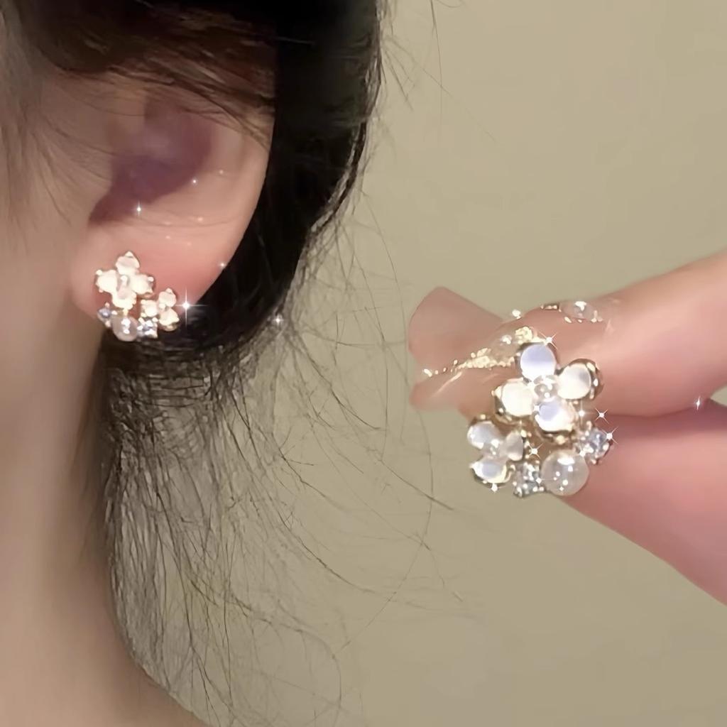 Vacation Style Dopamine Flower Earrings Women's Summer Sweet Temperament Versatile High-end Stud Earrings 925 Silver Needle Earrings