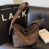 Autumn and Winter Fashion Leopard Print Tote Bag, Female Students Commute To Class, Large-capacity Messenger Bag